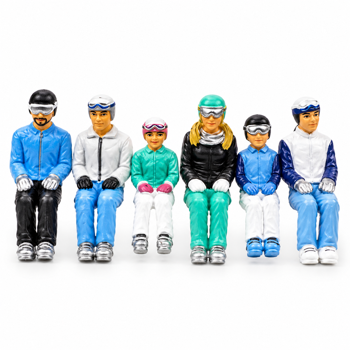 Jägerndorfer 6-Piece Sitting Skiers Set – 1:32 Scale Miniature Figures for Chairlifts & Cable Cars Mill Race Garden Centre
