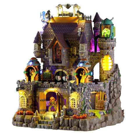 DR. DREADMOOR'S CASTLE, WITH 4.5V ADAPTOR Lemax Spooky Town
